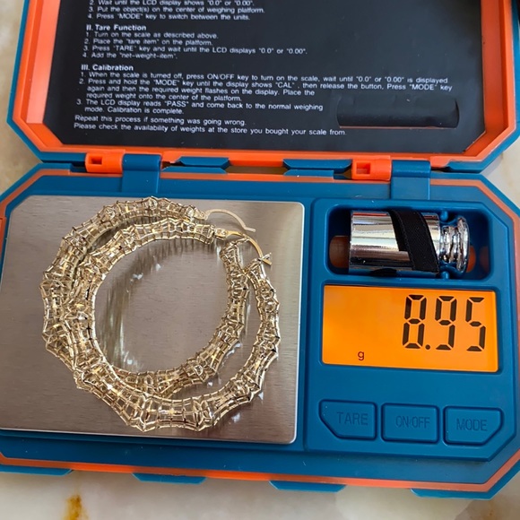 Gold plated large hoop mesh Round Earrings 2” inch - Picture 7 of 7